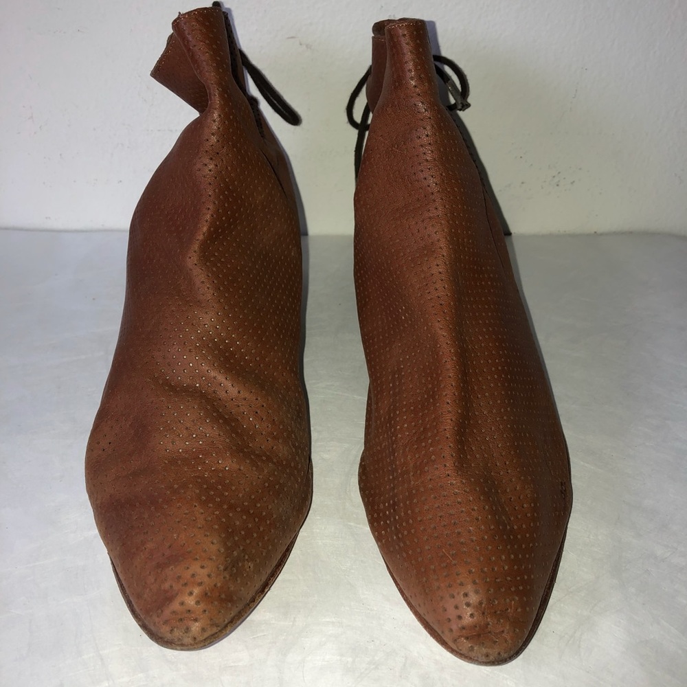 Vintage 80’s Brown Leather Booties